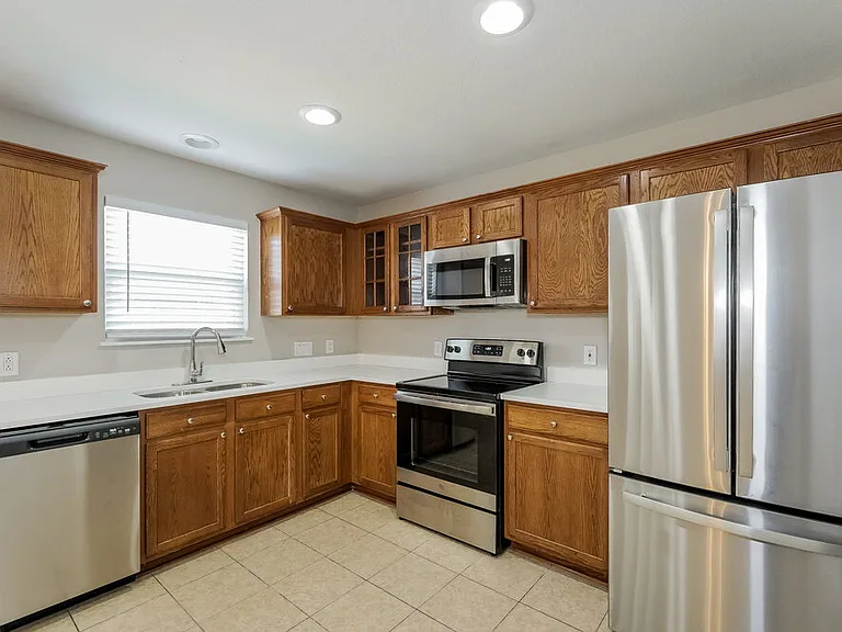 8410 Tararin Ln — Photo 9