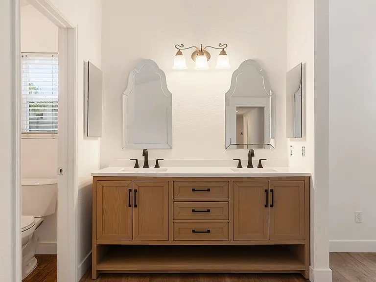 22943 Navut Ave — Photo 13