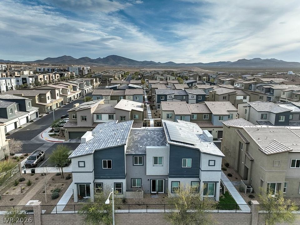 1st image of 528 Thistleberry Ave