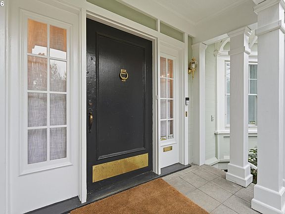 2nd image of 1767 SW Prospect Dr