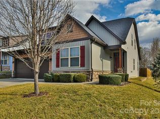 5 Partridge Berry Ln, Weaverville, NC 28787