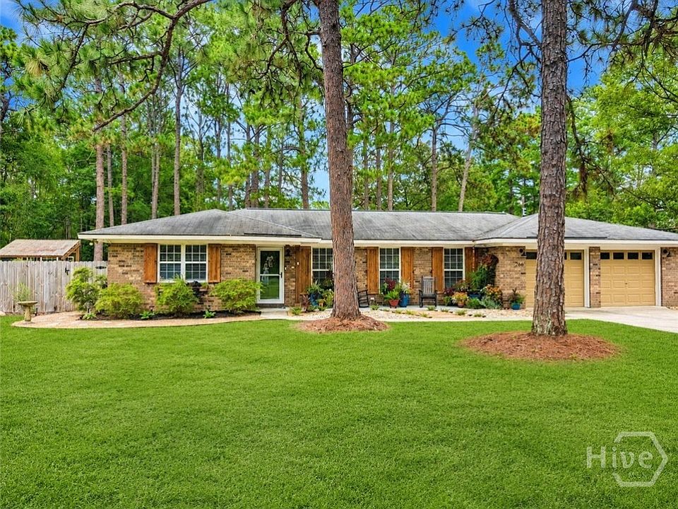 1st image of 266 Center Drive