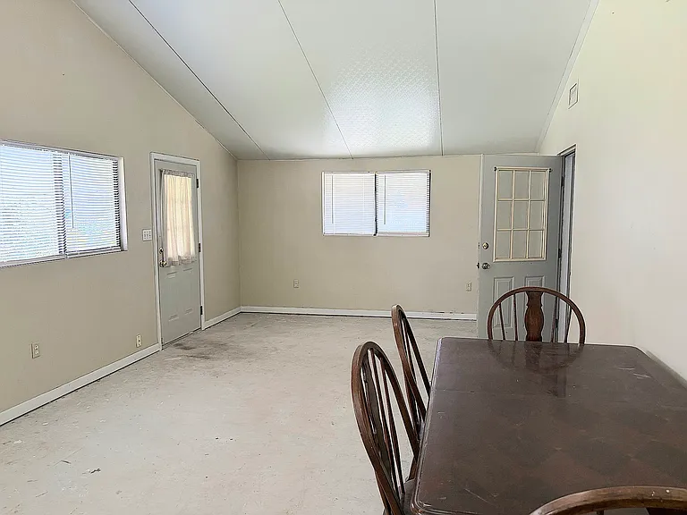 933 Fish Hatchery Rd — Photo 11