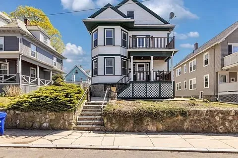 122 Aldrich St #2