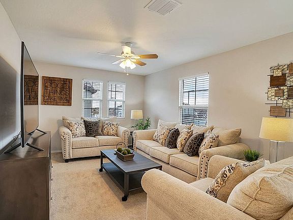 3rd image of 16648 W Jenan Dr
