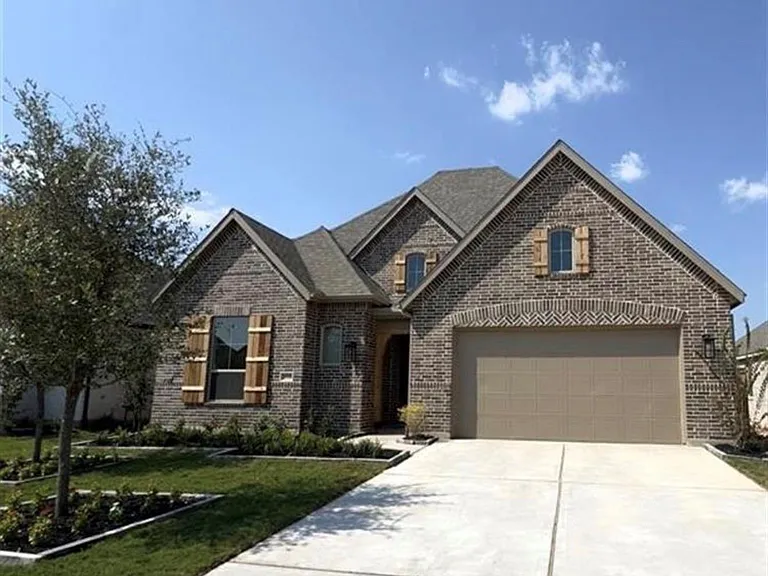 30518 Cheyenne Place Ct — Photo 1
