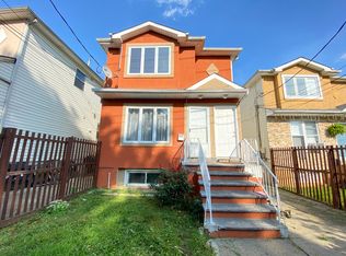 241 Lockman Ave #1F, Staten Island, NY 10303