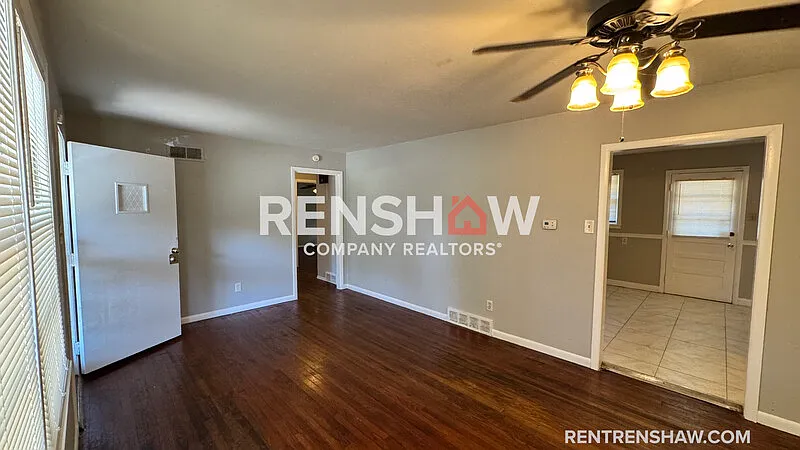 3 bed, 1.0 bath, 1078 sqft, $1,195 — Photo 3