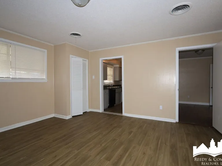 1446 Alamo St — Photo 15