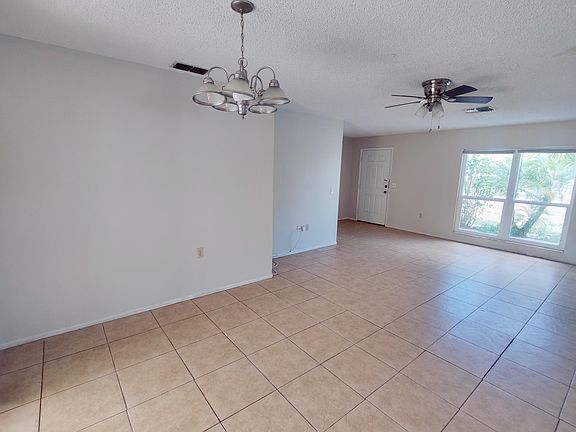 5th image of 6134 Hopewell Dr