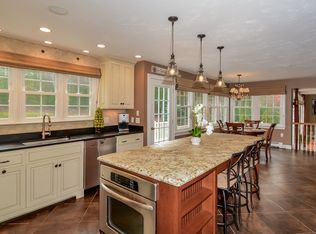 15 Forest St, Kingston, MA 02364