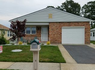 47 Woodstock Dr, Toms River, NJ 08757
