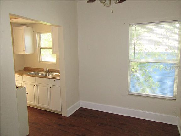 4th image of 2445 2nd Ave N APT 1