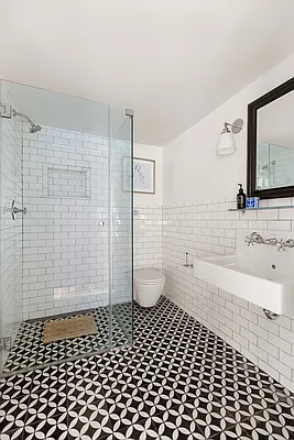 Sold by Compass | media 14