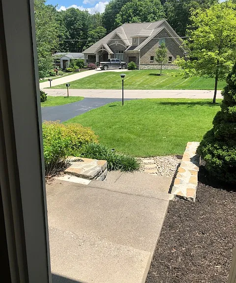 10251 Pendery Dr — Photo 8