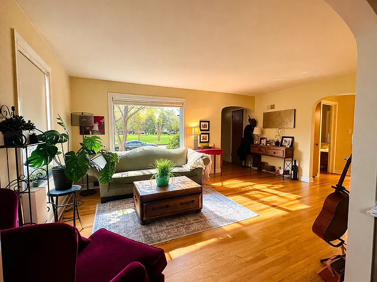 7620 Kenneth Ave — Photo 4