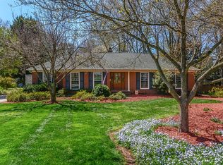 3928 Pemberton Dr, Charlotte, NC 28210