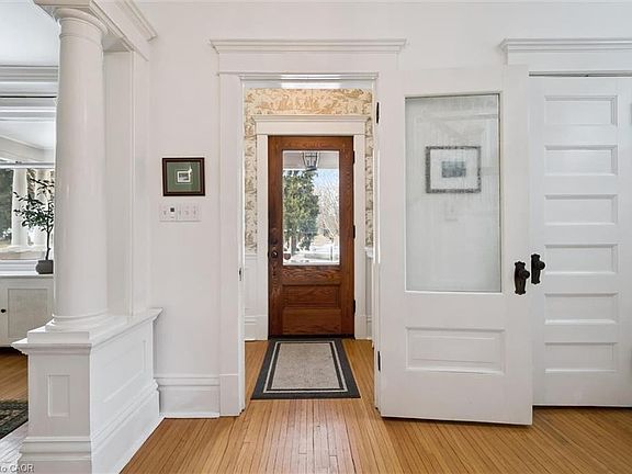 5th image of 63 Blenheim Rd