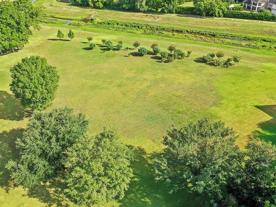 1st image of 3911 Black Creek Ct