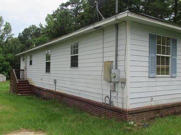 3rd image of 444 Nichols Rd
