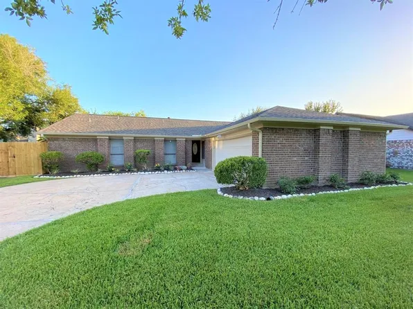 10410 Rocky Hollow Rd, La Porte, TX 77571