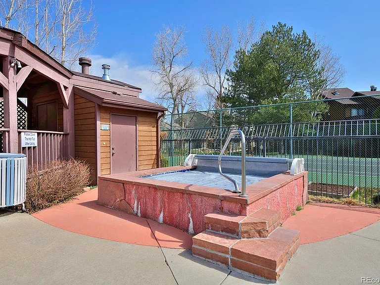6262 Willow Ln — Photo 25