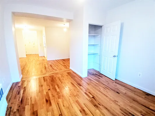 Rented by Level Group | media 21