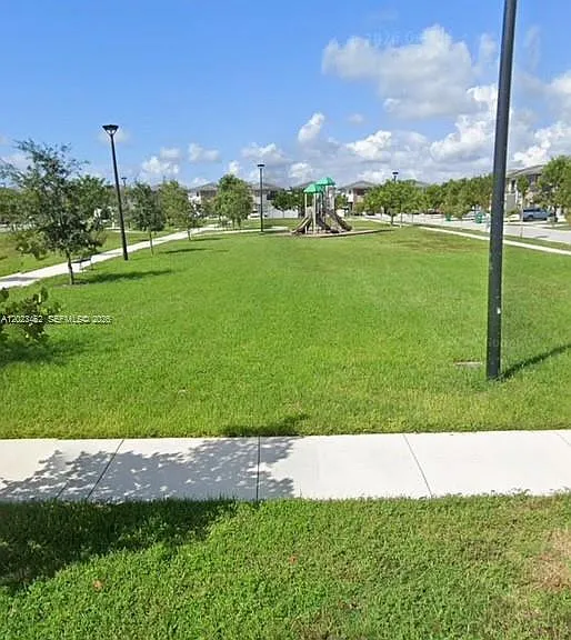 1314 NW 2nd Ln — Photo 20