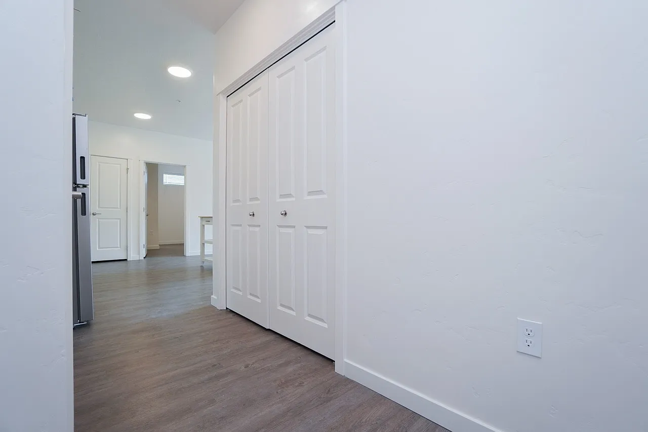 7670 West Emerald Street - 103 — Photo 3