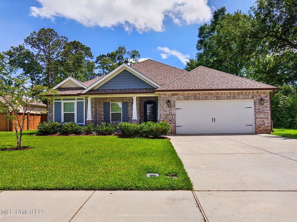 1st image of 13509 Evergreen Dr