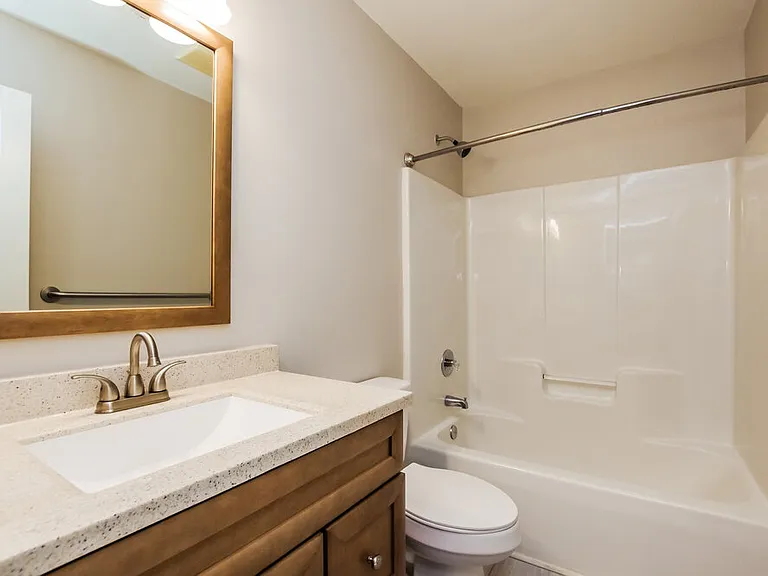 4006 Quail Hollow Ct — Photo 14