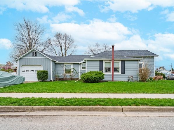 13 N Long St, Pleasant Hill, OH 45359