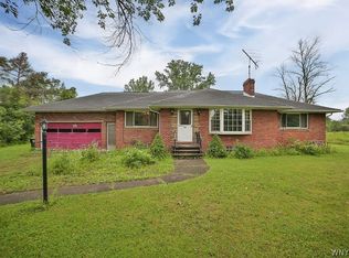 500 Hall Rd, Elma, NY 14059