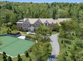 60 Two Holes Water Rd, East Hampton, NY 11937