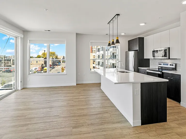 Theater Terrace Apartments — Photo 6