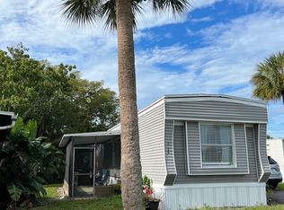 2120 Mobiland Dr, Melbourne, FL 32935