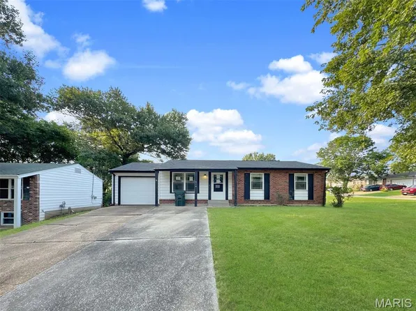 518 Potomac Dr, Arnold, MO 63010