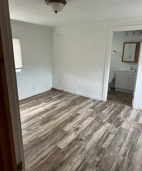 416 W 5th Ave #29 — Photo 10