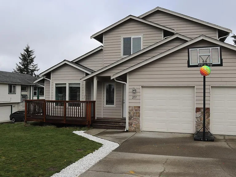 2157 SE Galeel Ct — Photo 10
