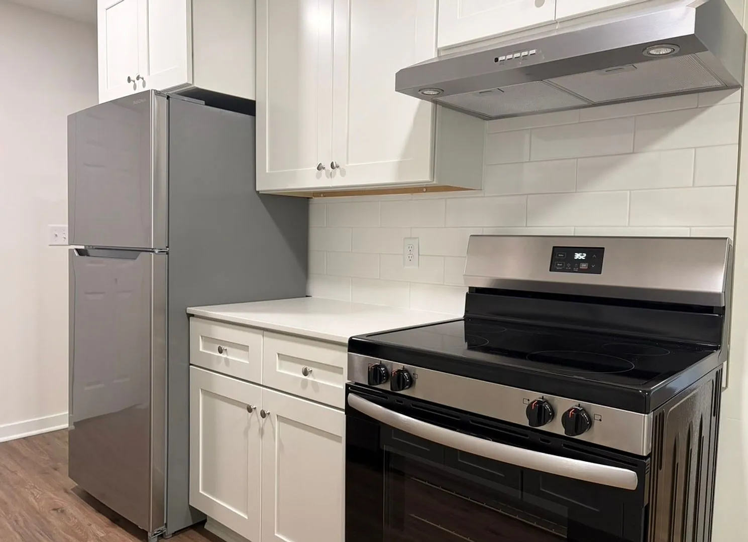 2 Bedroom available at Woodridge Apartments in Northfield! — Photo 1