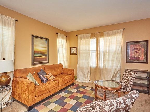 3rd image of 12960 Susanville St