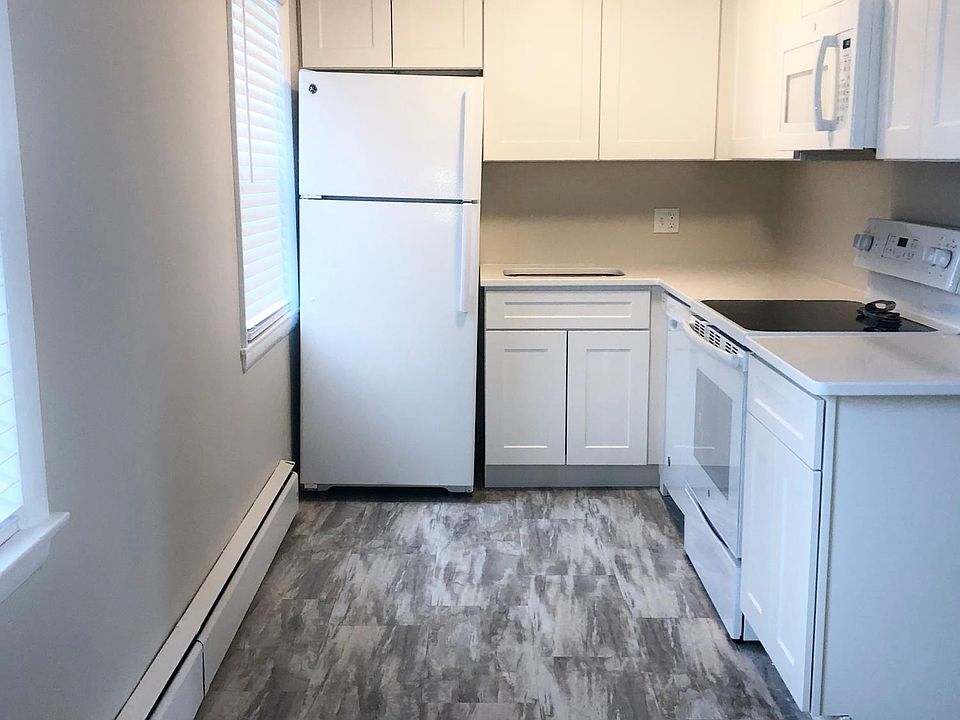 Unit #65-4 Renovated Kitchen