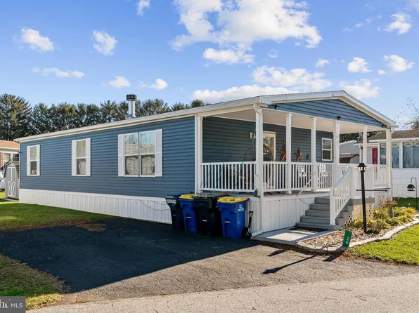 26 Ruth Dr, Gordonville, PA 17529