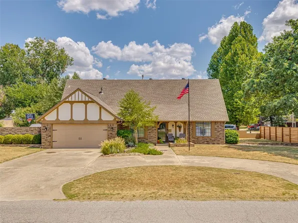 6819 NW 31st St, Bethany, OK 73008