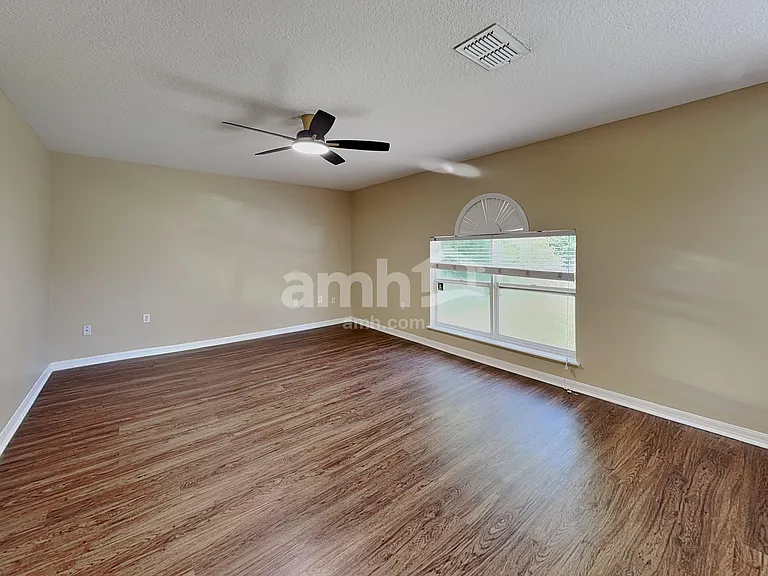 162 Crown Colony Way — Photo 6