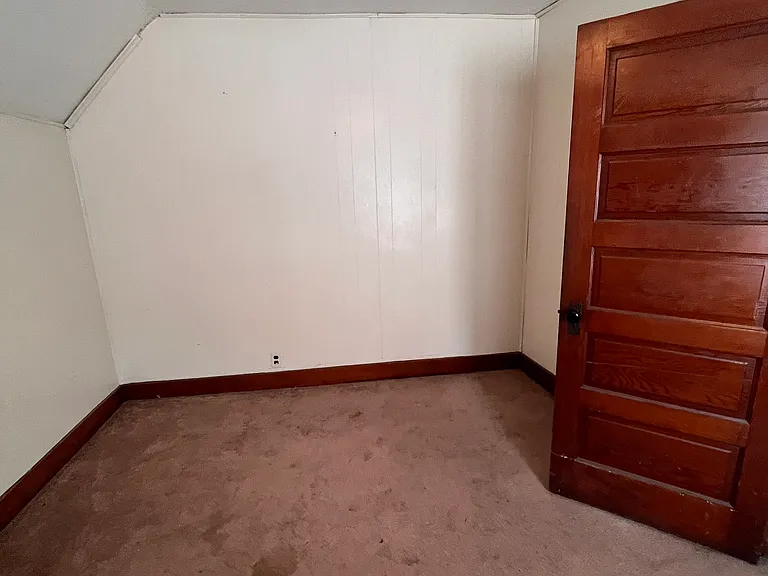 921 Crescent Ave #1/2 — Photo 3