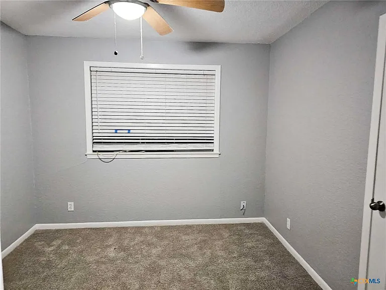2506 Blue Jay Dr — Photo 9