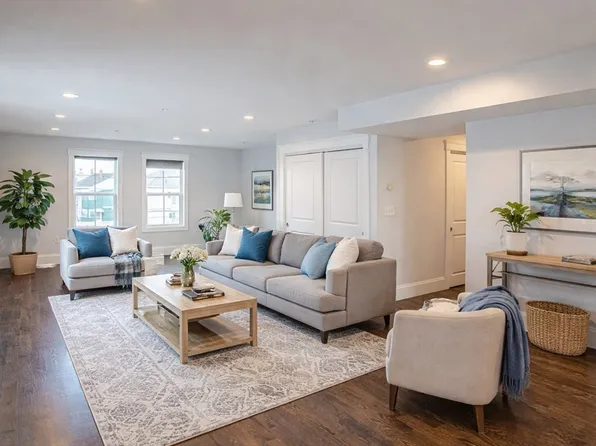 244 Central Ave Unit 5, Medford, MA 02155