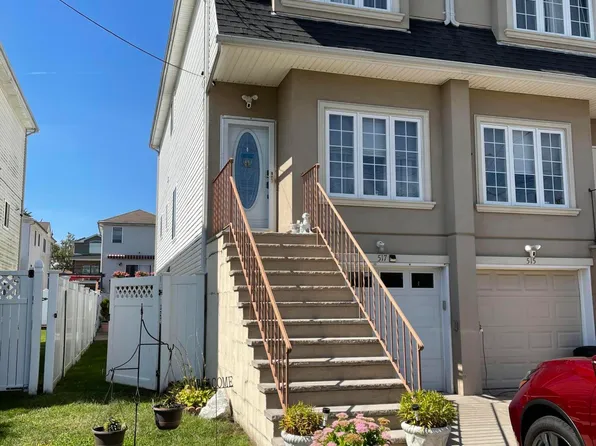 517 Mill Rd, Staten Island, NY 10306