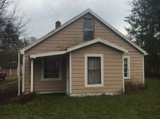 21 Sunnyside Rd, Raymond, WA 98577